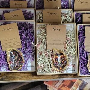 CUSTOM Made you choose!  Zodiac Gift Box —Decorative Shell Accent
